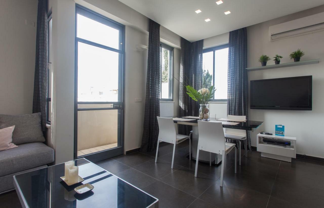 Luxury Penthouse 2 Bed Near Rothchild Apartment Tel Aviv Exterior photo