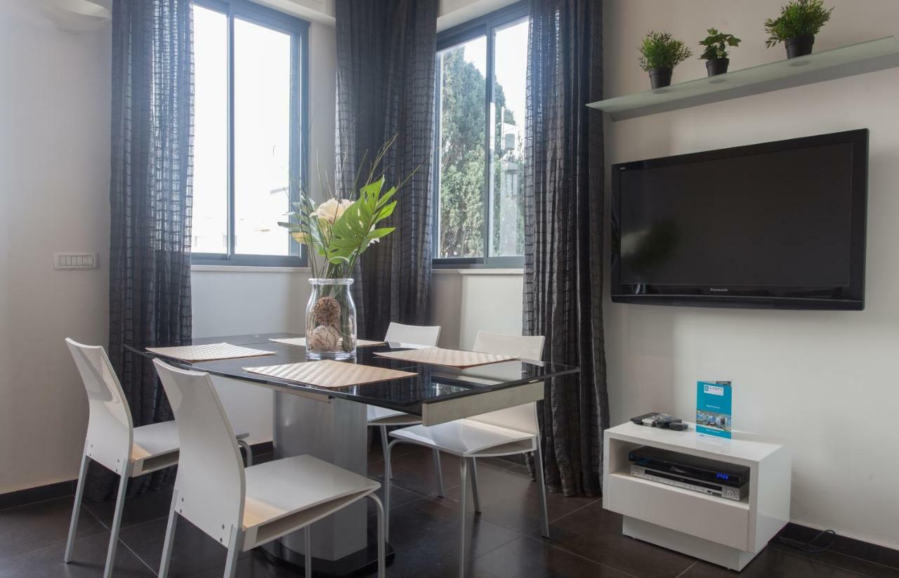 Luxury Penthouse 2 Bed Near Rothchild Apartment Tel Aviv Exterior photo